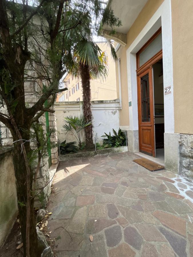 Apartamento 45°-13° Nord Est Trieste Exterior foto